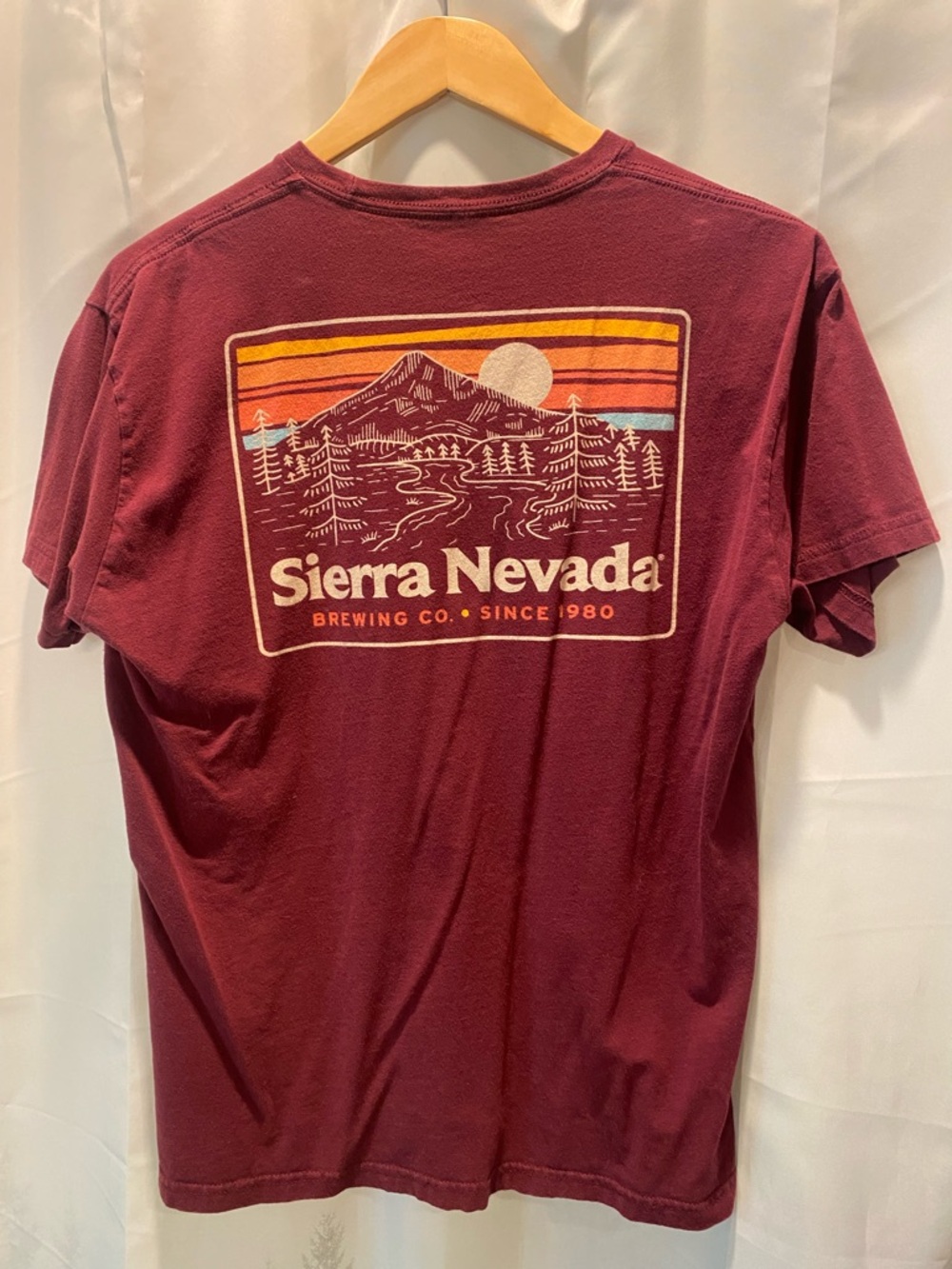 Sierra Nevada Brewery Short-Sleeve Crewneck Tee Shirt — Maroon